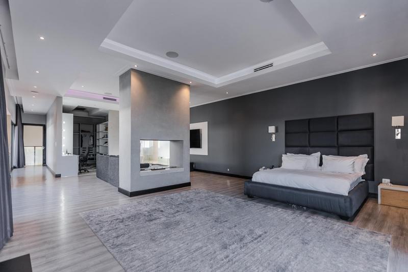 5 Bedroom Property for Sale in Midstream Ridge Gauteng