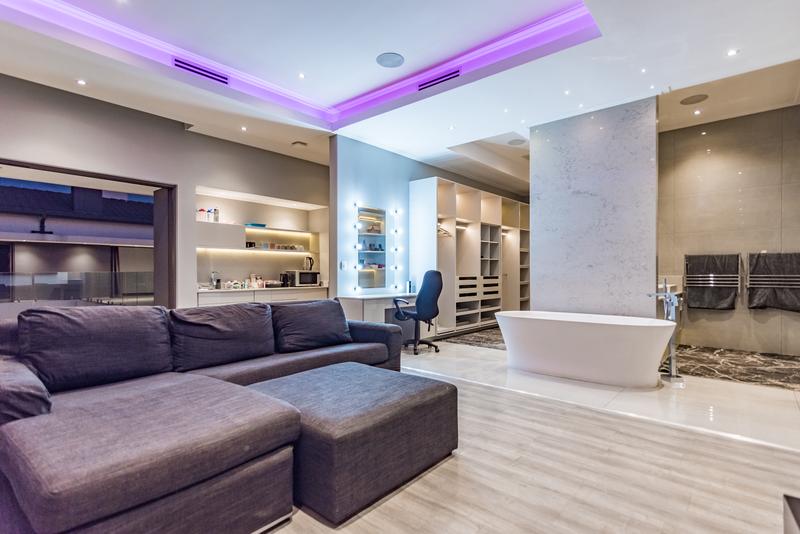 5 Bedroom Property for Sale in Midstream Ridge Gauteng