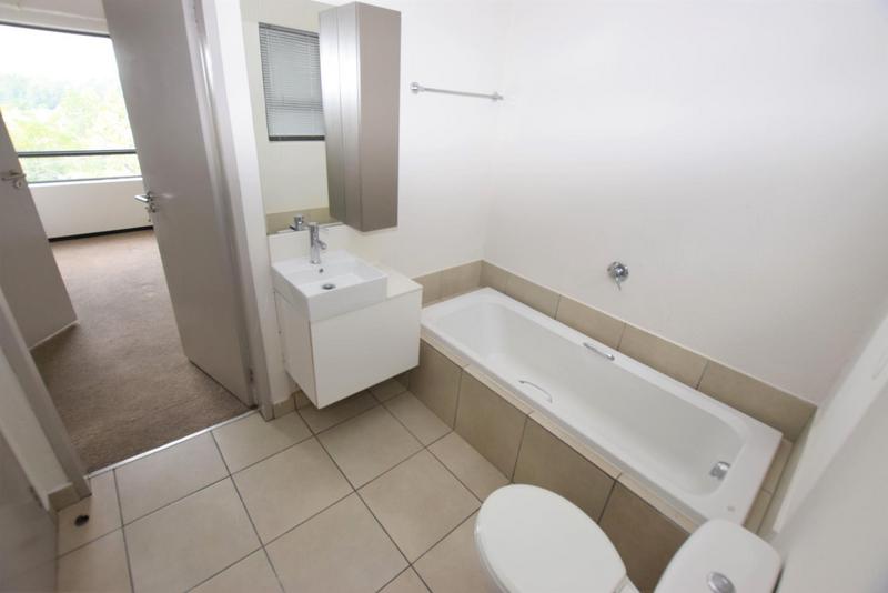 To Let 1 Bedroom Property for Rent in Broadacres Gauteng