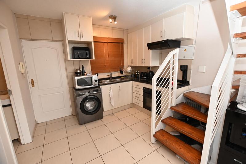 1 Bedroom Property for Sale in Morningside Gauteng