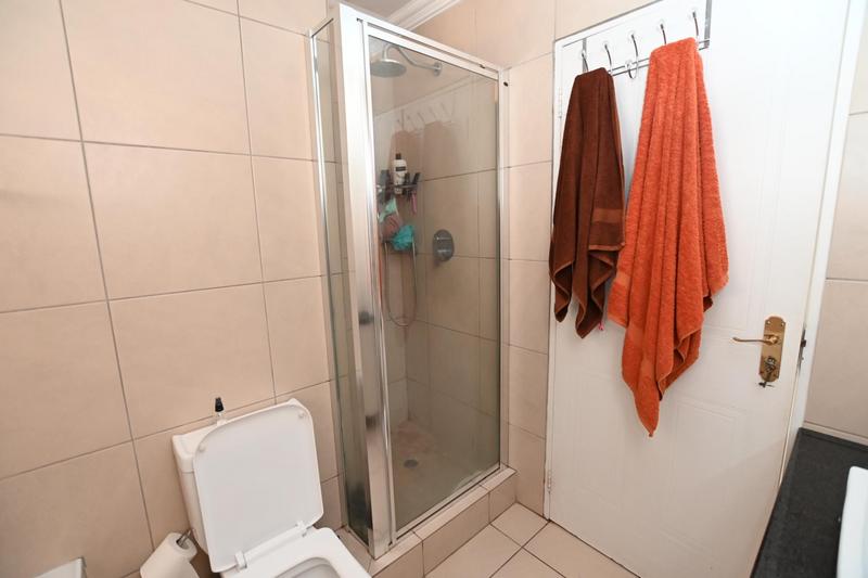 1 Bedroom Property for Sale in Morningside Gauteng