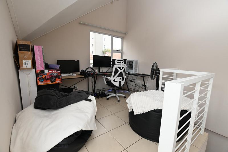 1 Bedroom Property for Sale in Morningside Gauteng