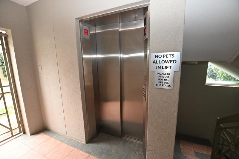 1 Bedroom Property for Sale in Morningside Gauteng