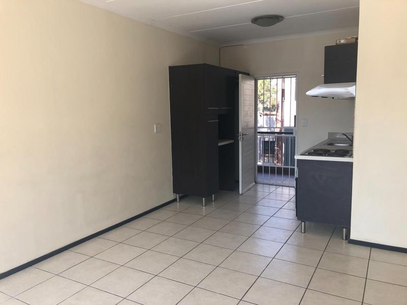 To Let 2 Bedroom Property for Rent in North Riding Gauteng