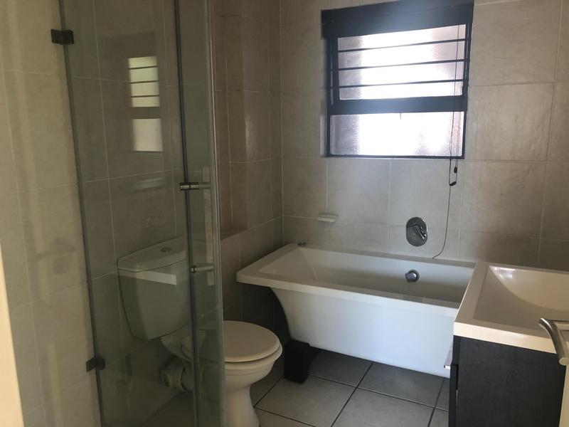 To Let 2 Bedroom Property for Rent in North Riding Gauteng