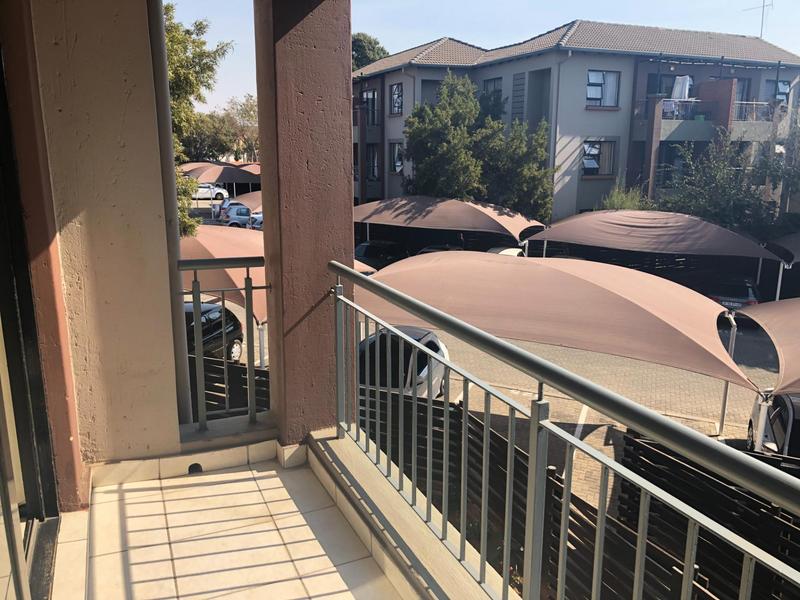 To Let 2 Bedroom Property for Rent in North Riding Gauteng