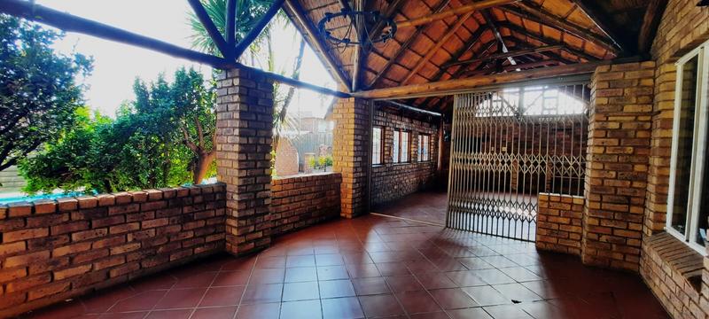 To Let 3 Bedroom Property for Rent in Wierda Park Gauteng