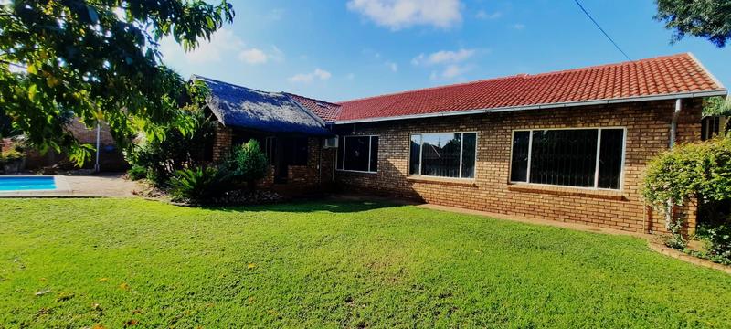 To Let 3 Bedroom Property for Rent in Wierda Park Gauteng