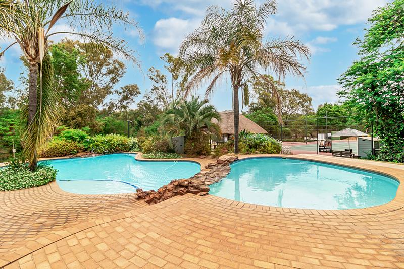 2 Bedroom Property for Sale in Jukskei Park Gauteng