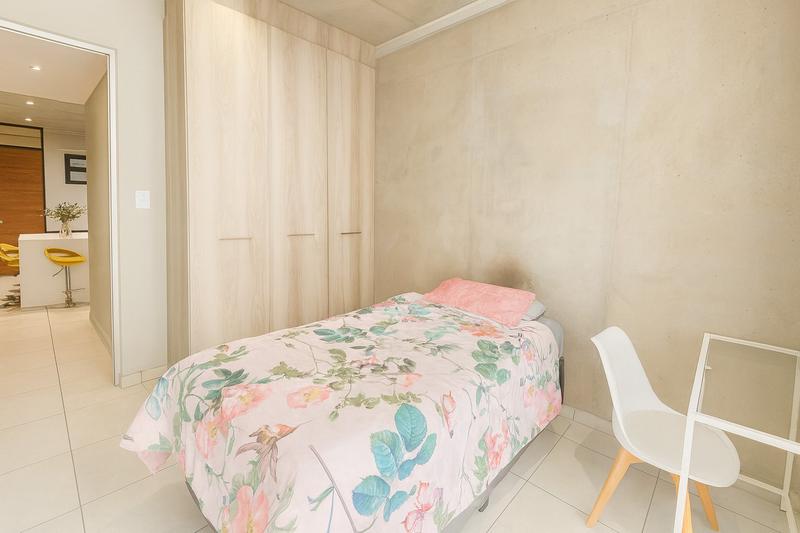 2 Bedroom Property for Sale in Brooklyn Gauteng