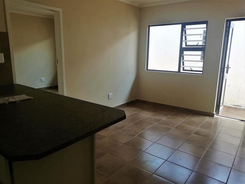 To Let 1 Bedroom Property for Rent in Primrose East Gauteng