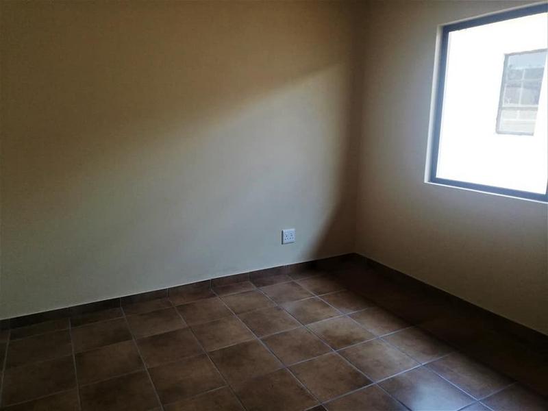 To Let 1 Bedroom Property for Rent in Primrose East Gauteng