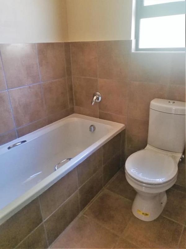 To Let 1 Bedroom Property for Rent in Primrose East Gauteng