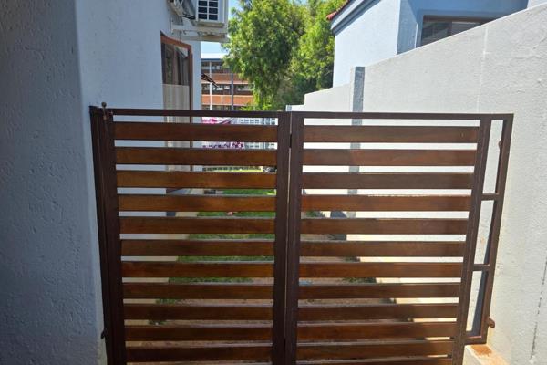 3 Bedroom Property for Sale in Sharonlea Gauteng
