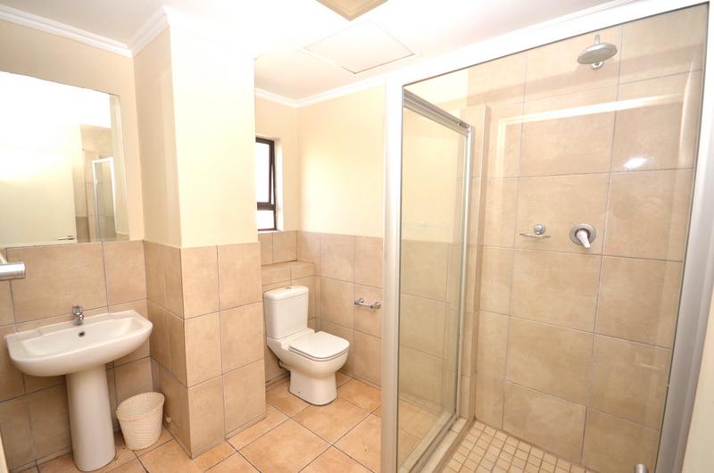 2 Bedroom Property for Sale in Sunninghill Gauteng