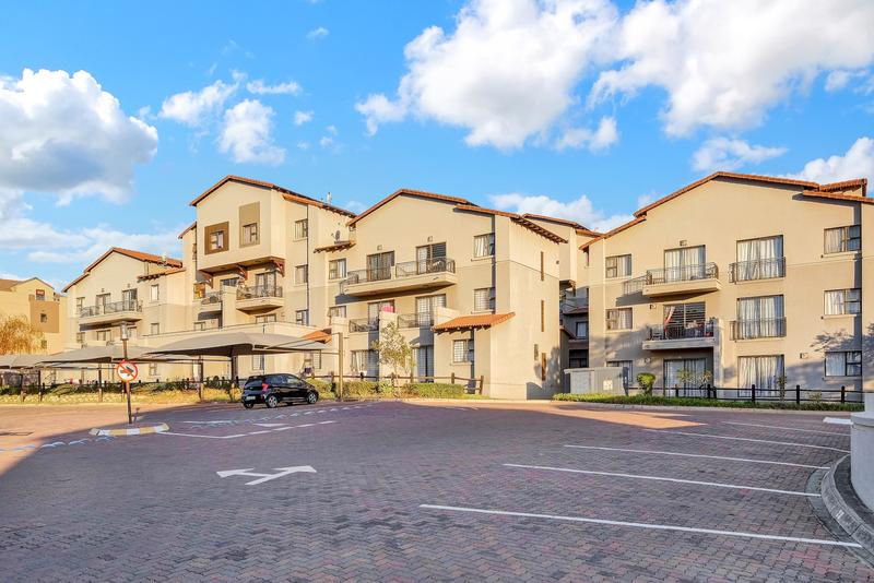 2 Bedroom Property for Sale in Sunninghill Gauteng