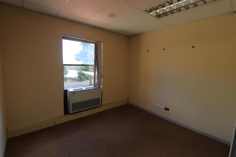 To Let Commercial Property for Rent in Ferndale Gauteng