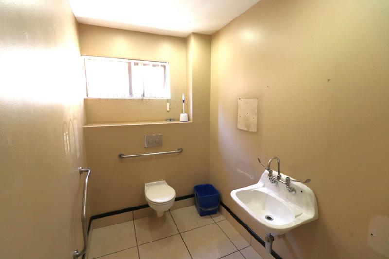 To Let Commercial Property for Rent in Ferndale Gauteng