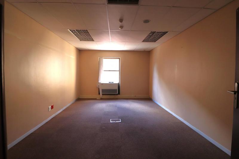 To Let Commercial Property for Rent in Ferndale Gauteng