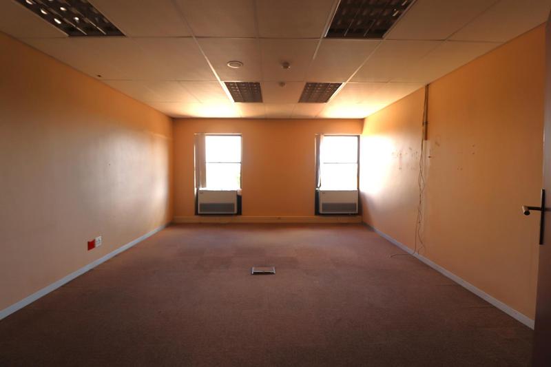 To Let Commercial Property for Rent in Ferndale Gauteng