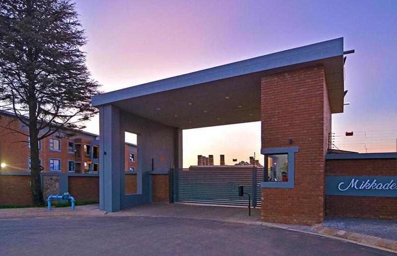 2 Bedroom Property for Sale in Witpoortjie Gauteng