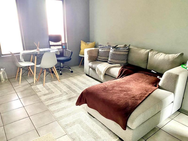 2 Bedroom Property for Sale in Witpoortjie Gauteng