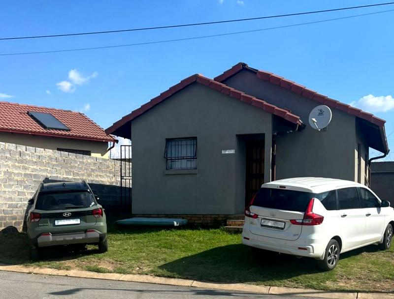 2 Bedroom Property for Sale in Bloubosrand Gauteng