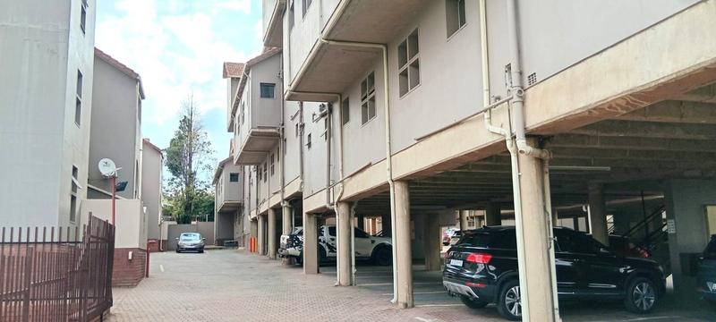 2 Bedroom Property for Sale in Glenanda Gauteng