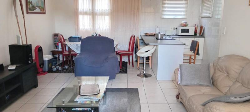 2 Bedroom Property for Sale in Glenanda Gauteng
