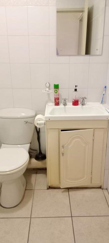 2 Bedroom Property for Sale in Glenanda Gauteng