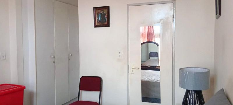 2 Bedroom Property for Sale in Glenanda Gauteng