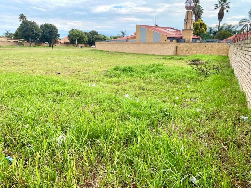 3 Bedroom Property for Sale in Lenasia South Gauteng