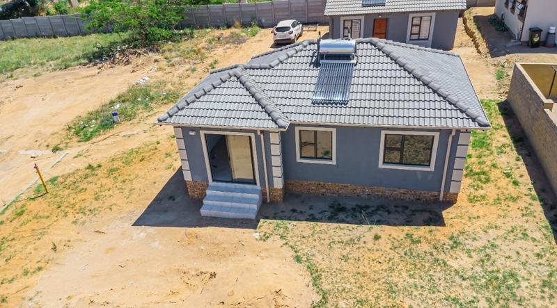2 Bedroom Property for Sale in Crystal Park Gauteng