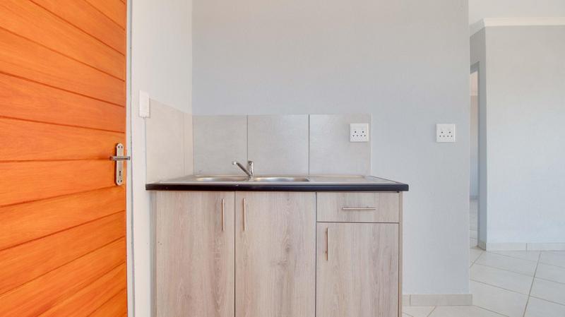 3 Bedroom Property for Sale in Selcourt Gauteng