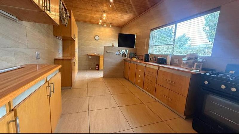 4 Bedroom Property for Sale in Kibler Park Gauteng