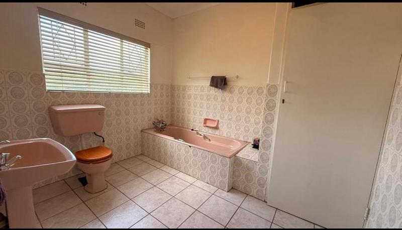 4 Bedroom Property for Sale in Kibler Park Gauteng