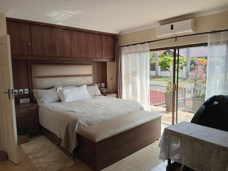 6 Bedroom Property for Sale in Winchester Hills Gauteng