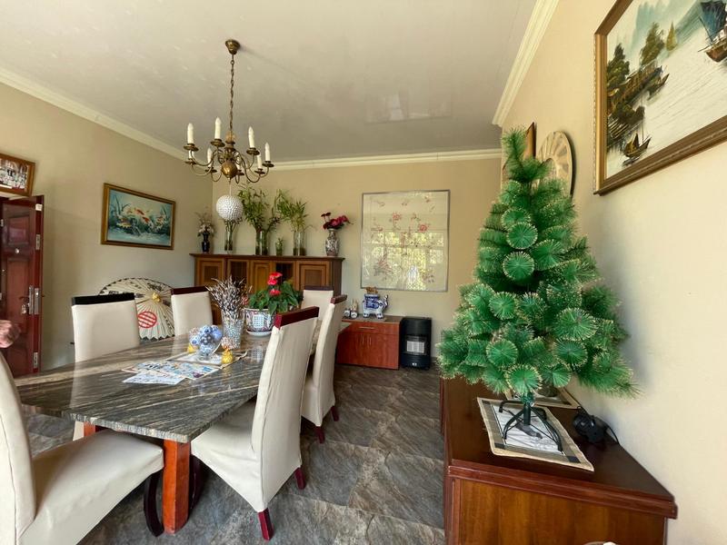 5 Bedroom Property for Sale in Johannesburg North Gauteng