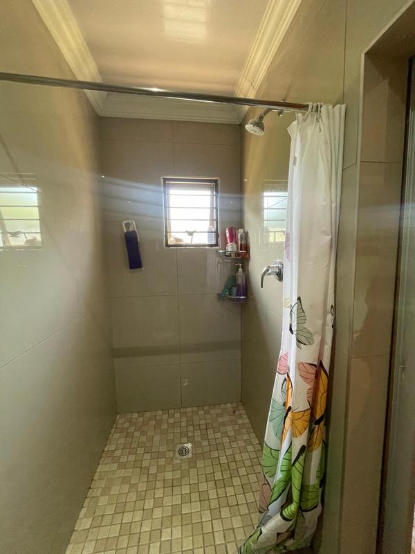 5 Bedroom Property for Sale in Johannesburg North Gauteng