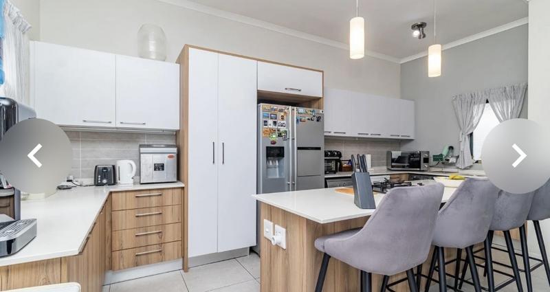 2 Bedroom Property for Sale in Modderfontein Gauteng