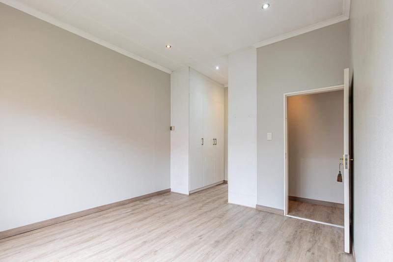 3 Bedroom Property for Sale in Ruimsig Gauteng