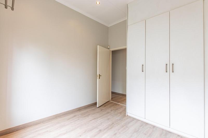 3 Bedroom Property for Sale in Ruimsig Gauteng