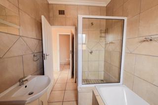 3 Bedroom Property for Sale in Groblerpark Gauteng