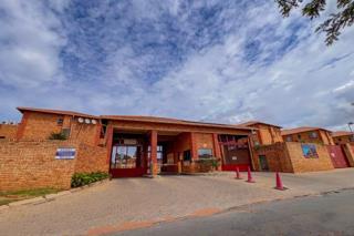 3 Bedroom Property for Sale in Groblerpark Gauteng