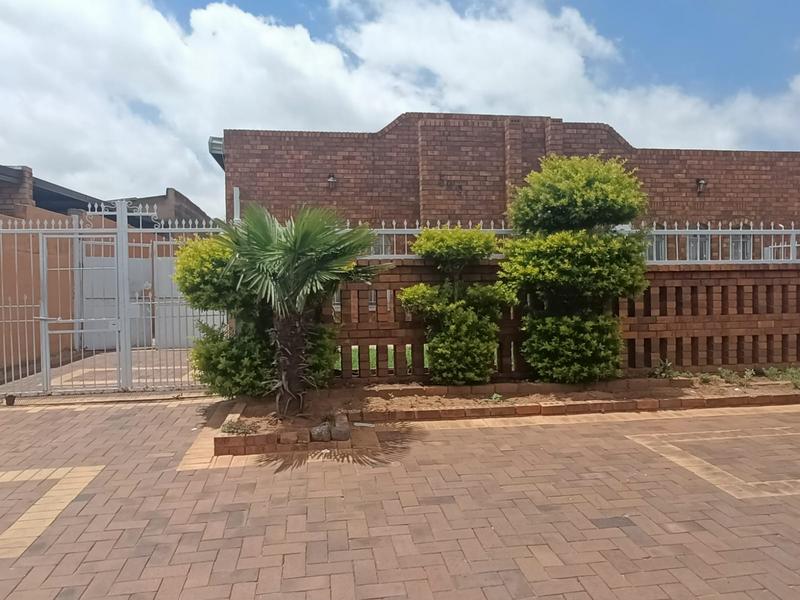 3 Bedroom Property for Sale in Orlando Gauteng