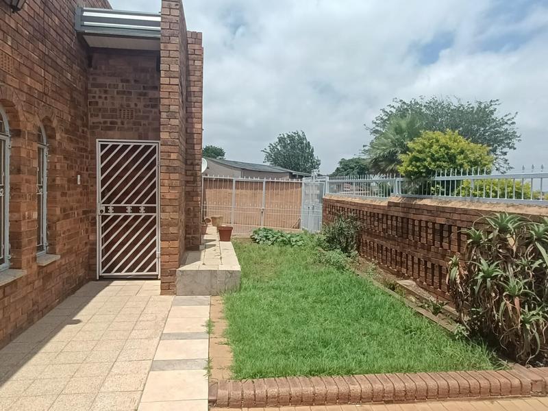 3 Bedroom Property for Sale in Orlando Gauteng