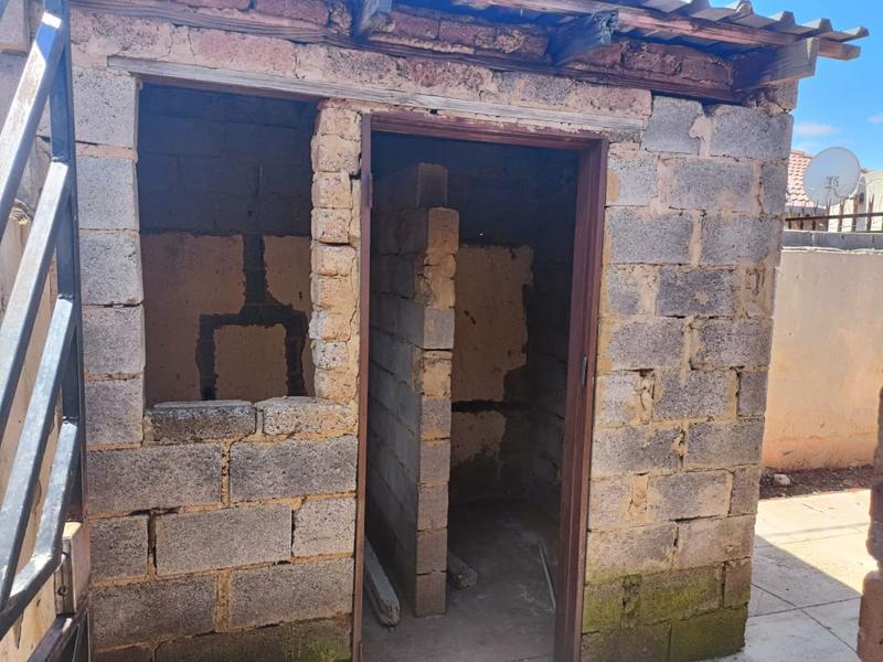 3 Bedroom Property for Sale in Protea Glen Gauteng