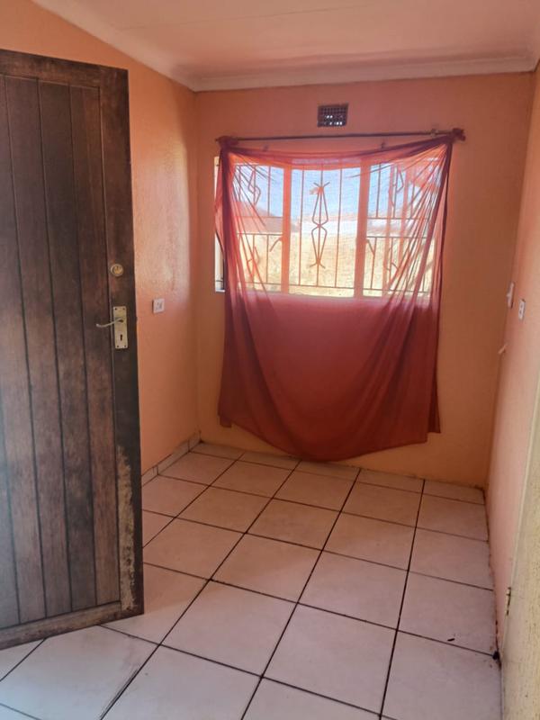 3 Bedroom Property for Sale in Protea Glen Gauteng