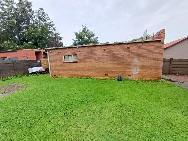 3 Bedroom Property for Sale in Vanderbijlpark Cw 6 Gauteng