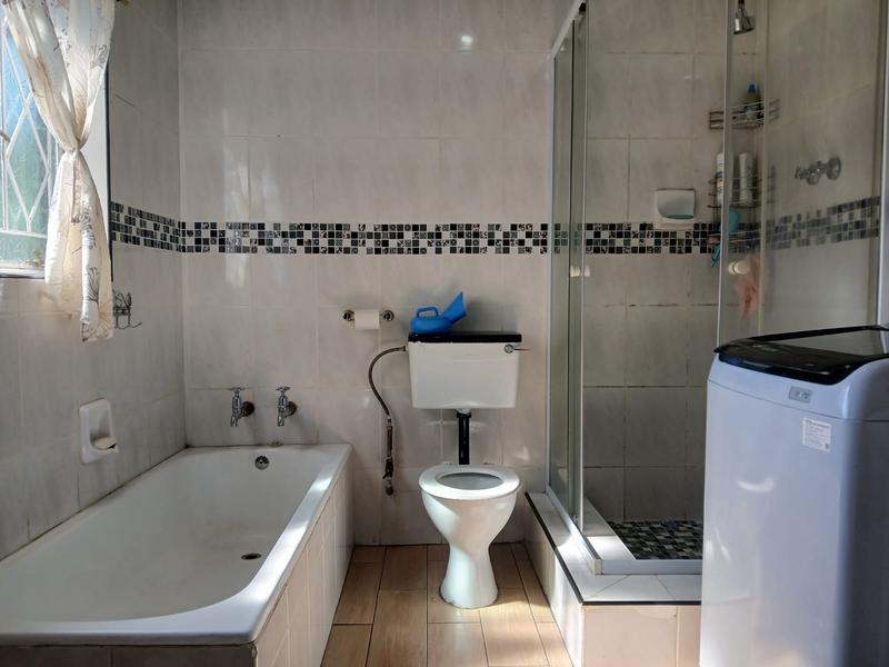 3 Bedroom Property for Sale in Three Rivers Gauteng